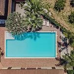 فيلة Huge With Stunnig Pool
