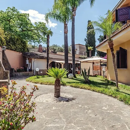 Huge With Stunnig Pool Partinico